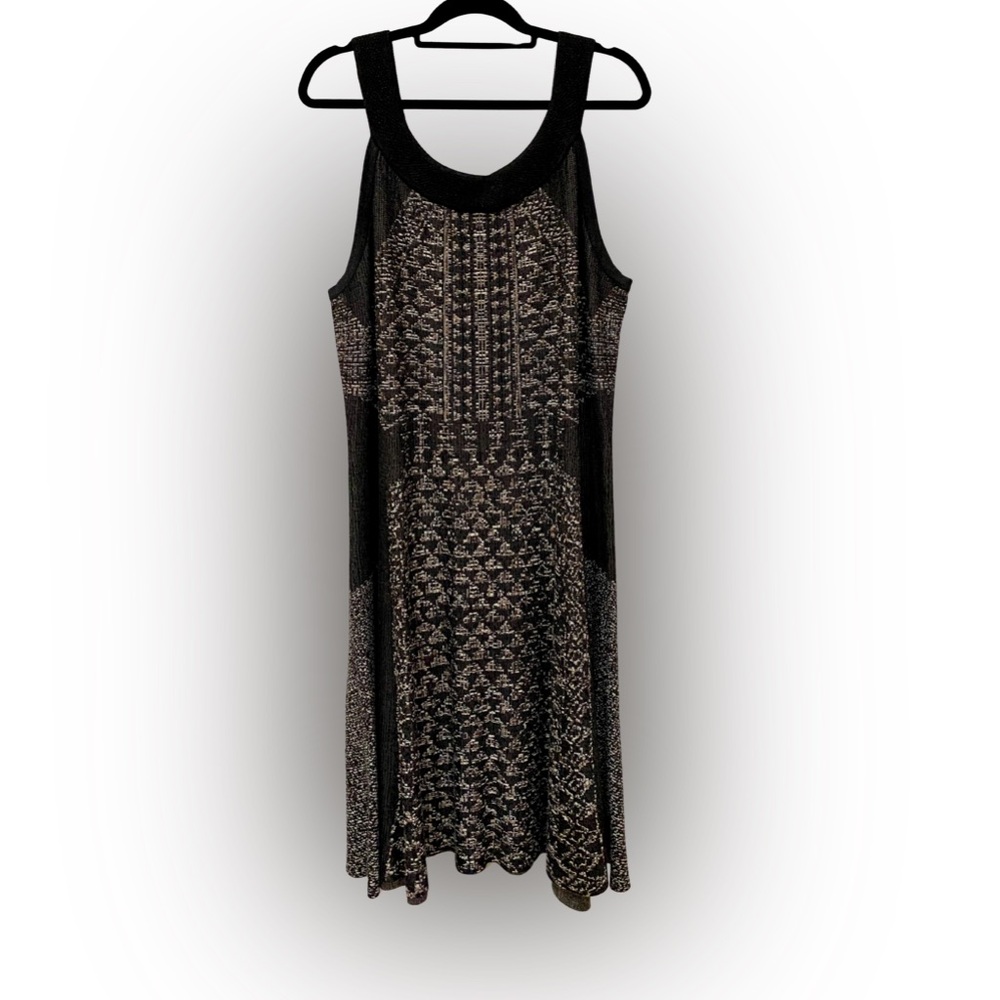 Elegant Black and White Patterned Dress